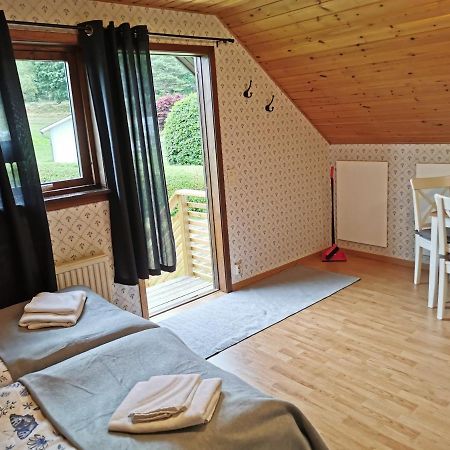 Molle Annexet -Lantlig Gastsvit I Rolfstorp Esterno foto