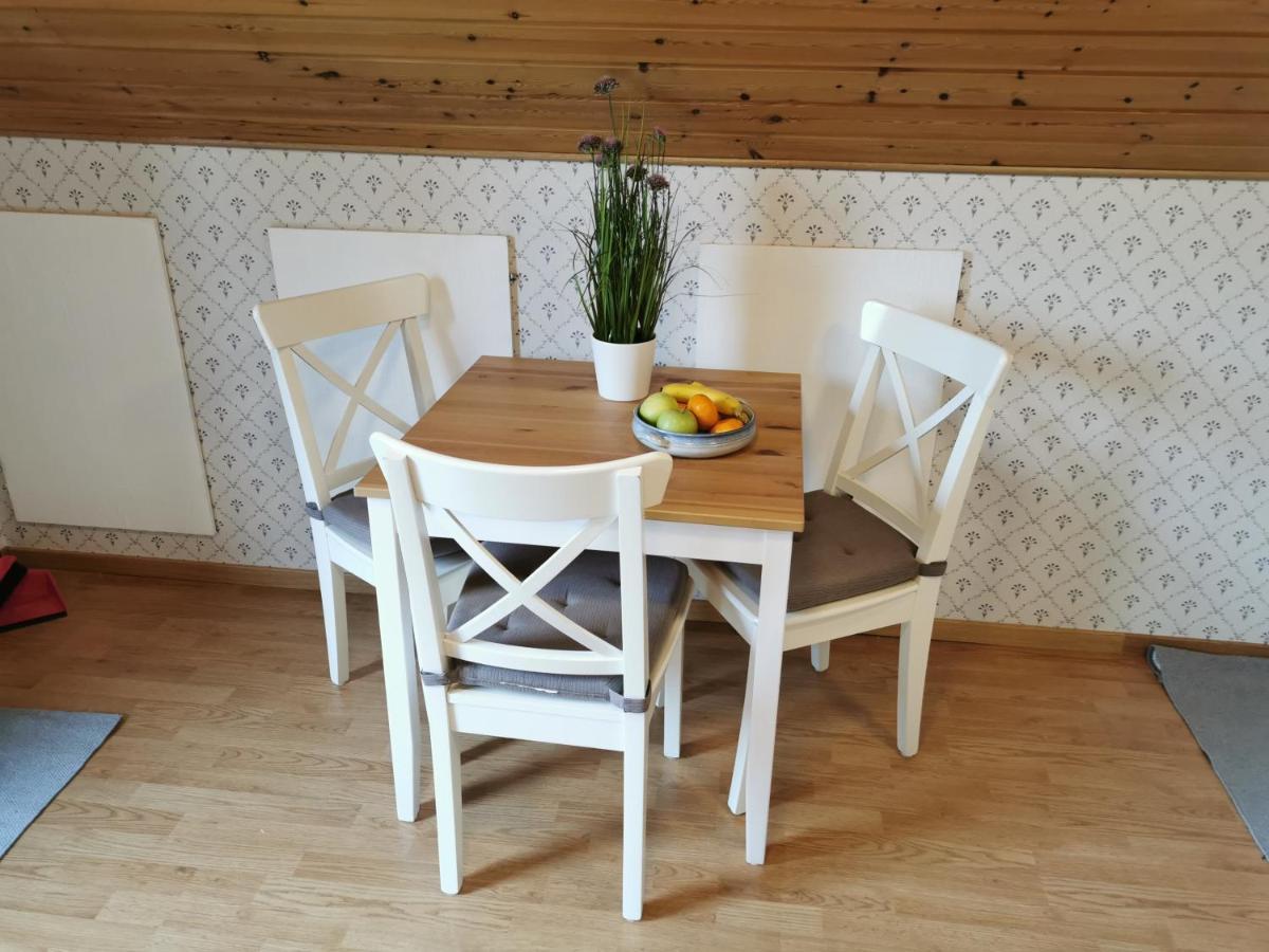Molle Annexet -Lantlig Gastsvit I Rolfstorp Esterno foto